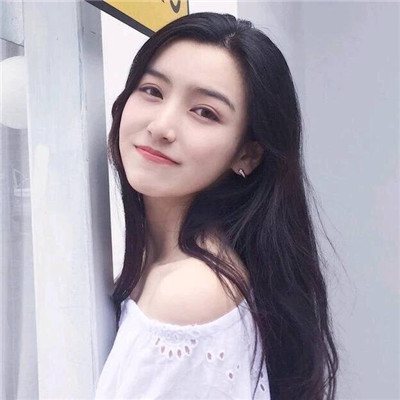 山与月的暗面