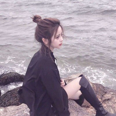 第二地球近在咫尺，移居或成真，人类疑发现大量水，为何要去？