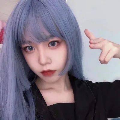 长沙一小区发生持刀伤人事件，社区称警方已介入！伤者送医
